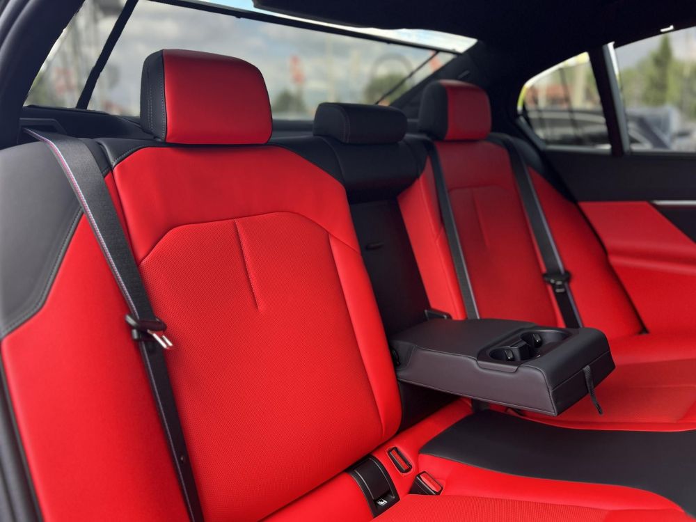 BMW M5 (Automata) Magyarországi. Bowers & Wilkins. 3év/200e km garancia!