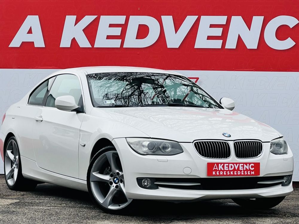 BMW 325i (Automata) Xenon Tempomat Ülésfűtés Bluetooth Navi PDC Friss vizsga!