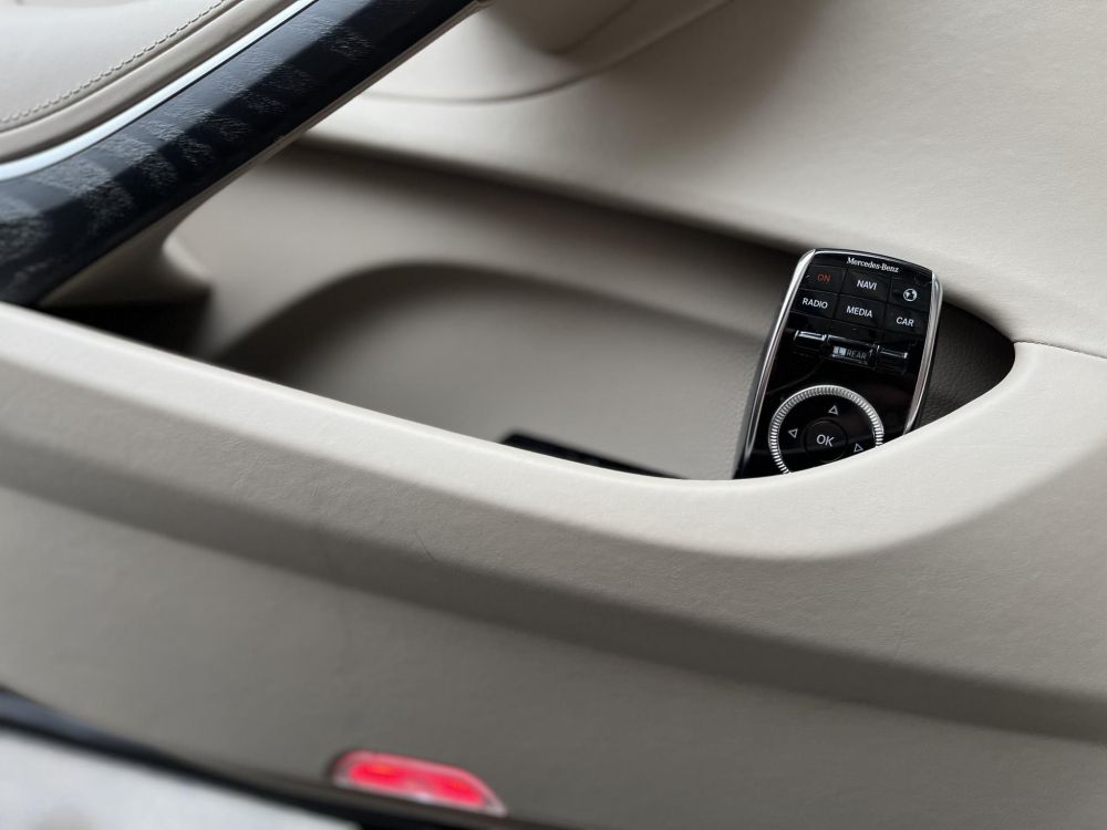 MERCEDES-BENZ S 560 e L 9G-TRONIC EQ Power M.o.-i. Teljes felszereltség. ZÖLD rendszám!