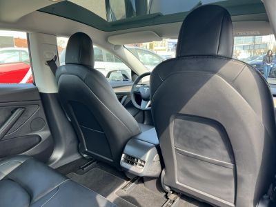 TESLA MODEL 3 Long Range AWD (Automata) 50e km. hőszivattyú. téli-nyári kerékszett