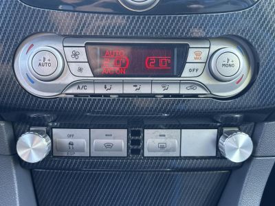 FORD FOCUS RS 2.5 T Értékes kiegészítőkkel