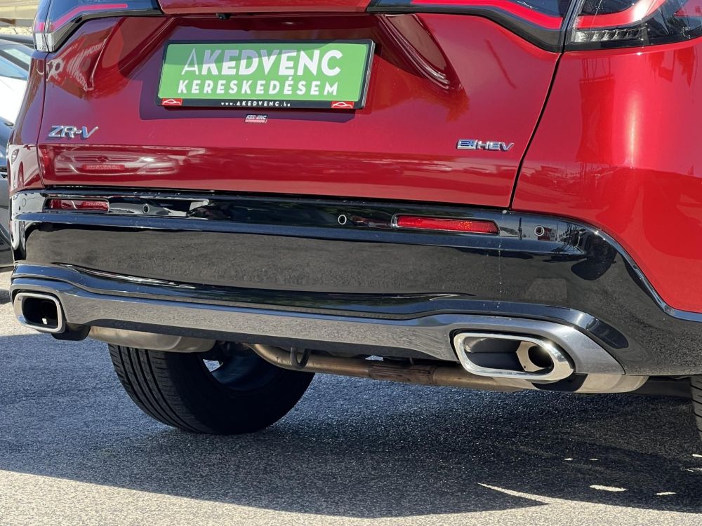 HONDA ZR-V 2.0 i-MMD Hybrid Sport eCVT 9e km. Gyári garancia. LED Wireless Carplay Navi Ülésfűtés
