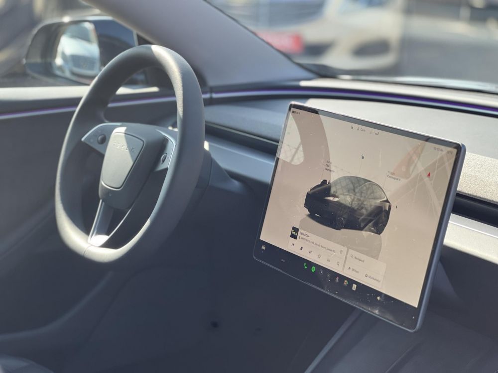 TESLA MODEL 3 Long Range AWD (Automata) HIGHLAND 26e km. hőszivattyű. gyári garancia 2032-ig!