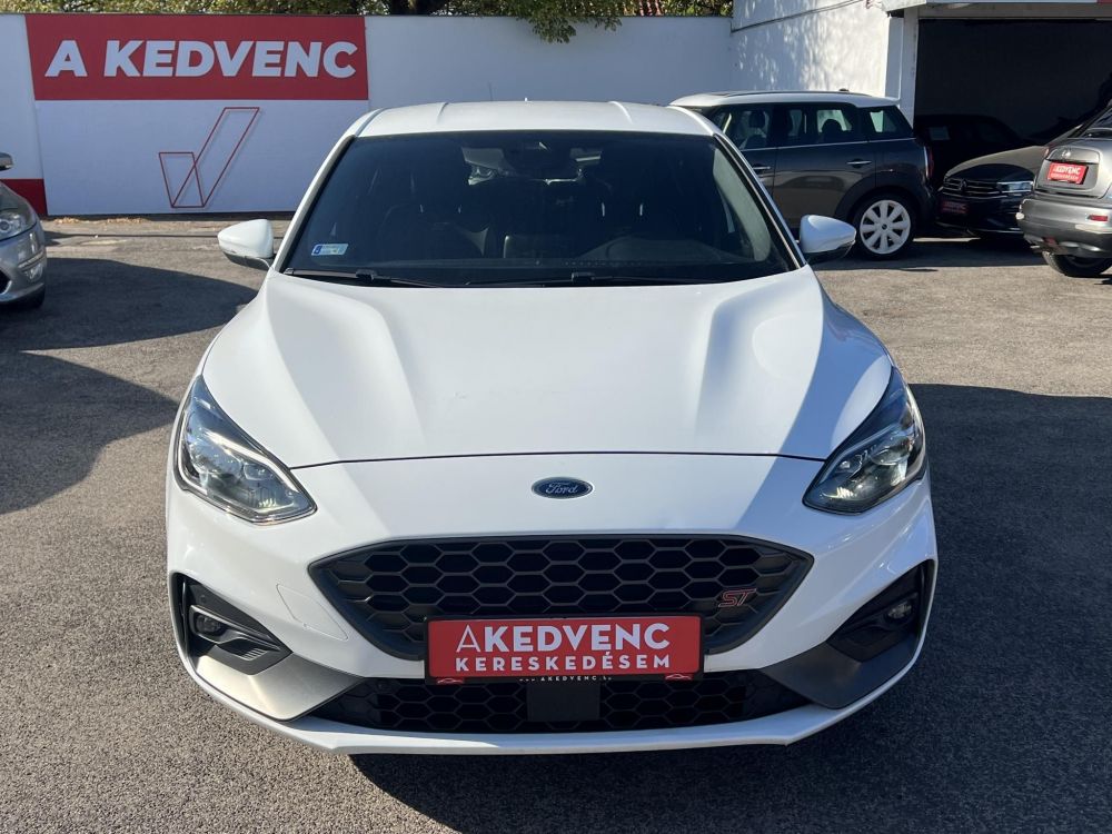 FORD FOCUS 2.3 EcoBoost ST Frissen szervizelt. RECARO. Carplay