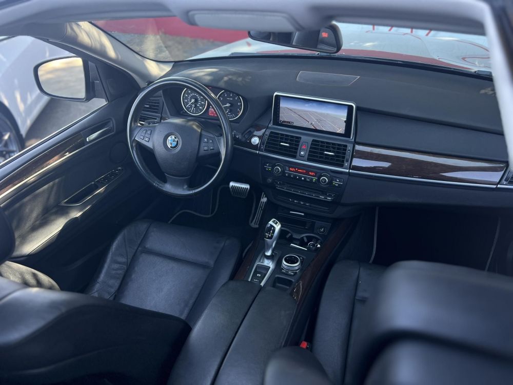BMW X5 xDrive35i (Automata) Carplay Memóriás ülések Panoráma tető Téli-nyári felni garnitúrával!