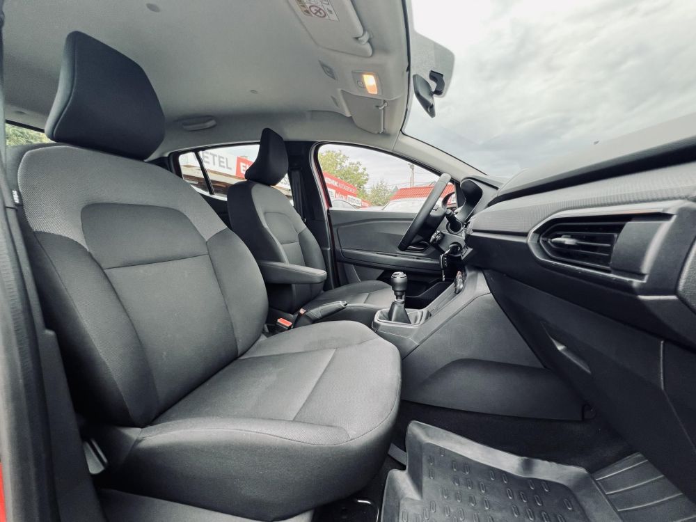 DACIA SANDERO 1.0 TCe Essential Magyarországi. Gyári fényezés. Végig vezetett szervizkönyv!