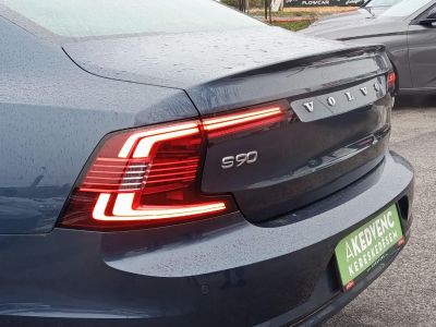 VOLVO S90 2.0 [B4] MHEV Inscription Geartronic harman/kardon hangrendszer. végig vezetett szervizkönyv