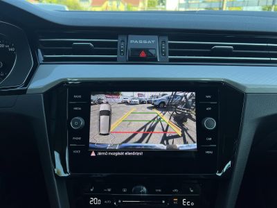VOLKSWAGEN PASSAT VIII Variant 1.4 TSI GTE Plug-In-Hybrid DSG 97e km. LED Távtartó Carplay Ülésfűtés Kamera 2 töltőkábel!