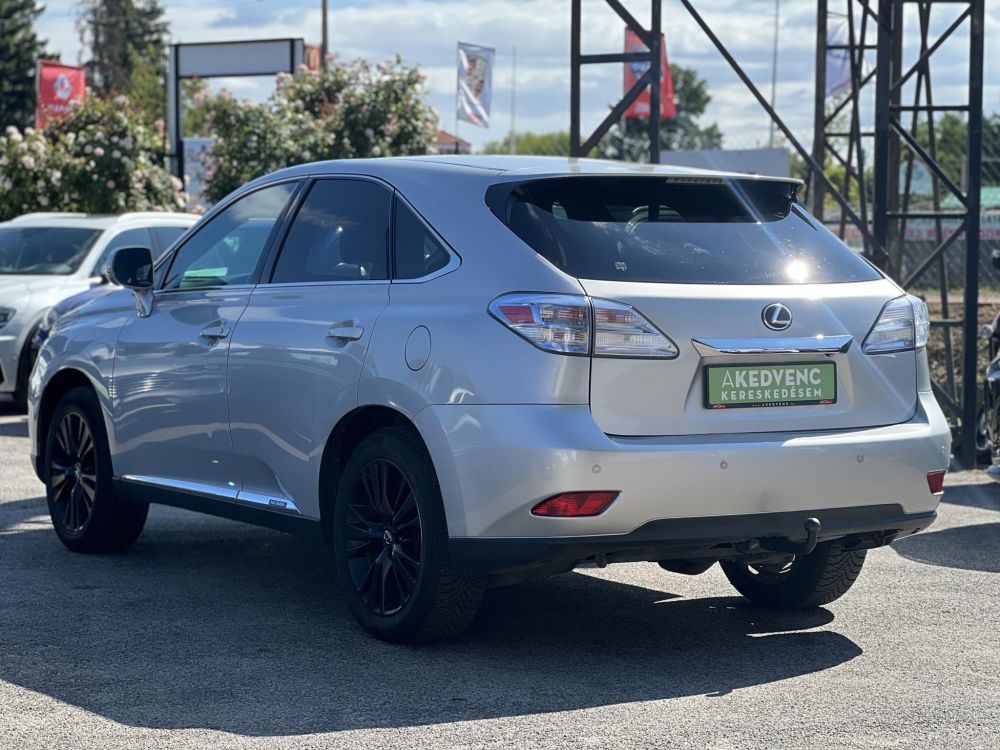 LEXUS RX 450h Executive CVT Dokumentált előélet. Vajbőr belső. 4 évszakos gumik!