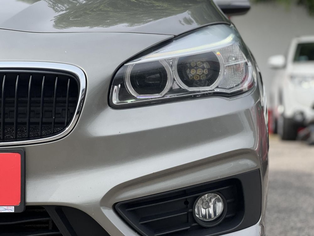 BMW 216d (Automata) Active Tourer frissen szervizelt!