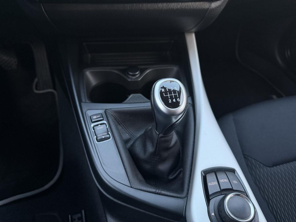 BMW 114d 140e km. Klíma Bluetooth 5L/100km!