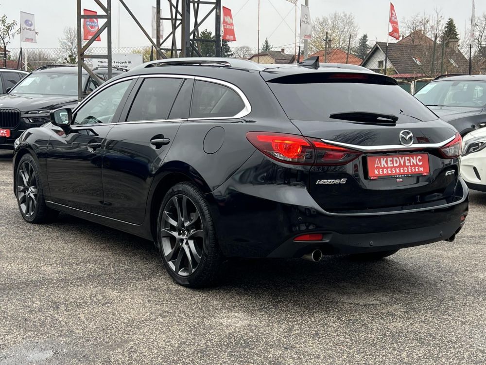 MAZDA 6 Sportkombi 2.2 CD Revolution Top (Automata) Sávtartó Head-up Napfénytető Fehér bőr Tolatókamera F1 Váltó!