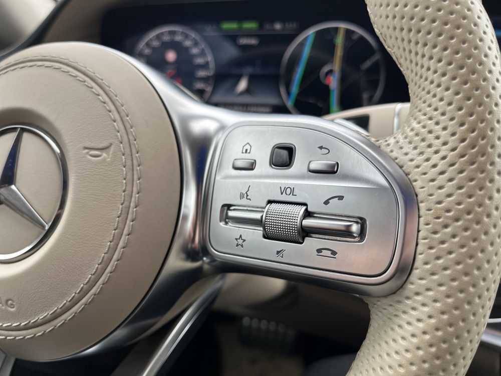 MERCEDES-BENZ S 560 e L 9G-TRONIC EQ Power M.o.-i. Teljes felszereltség. ZÖLD rendszám!