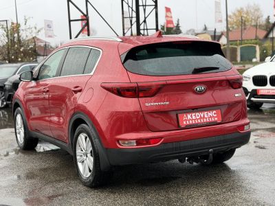 KIA SPORTAGE 1.6 GDI Gold 83e km. M.o.-i. 1.tul. Márkaszervizelt!