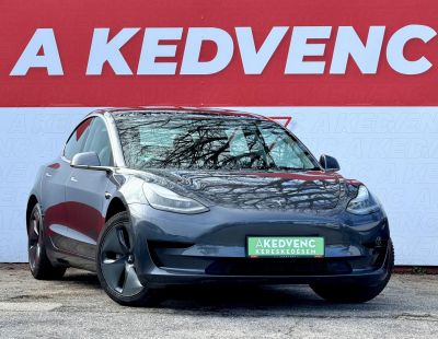 TESLA MODEL 3 Standard Range Plus Aut