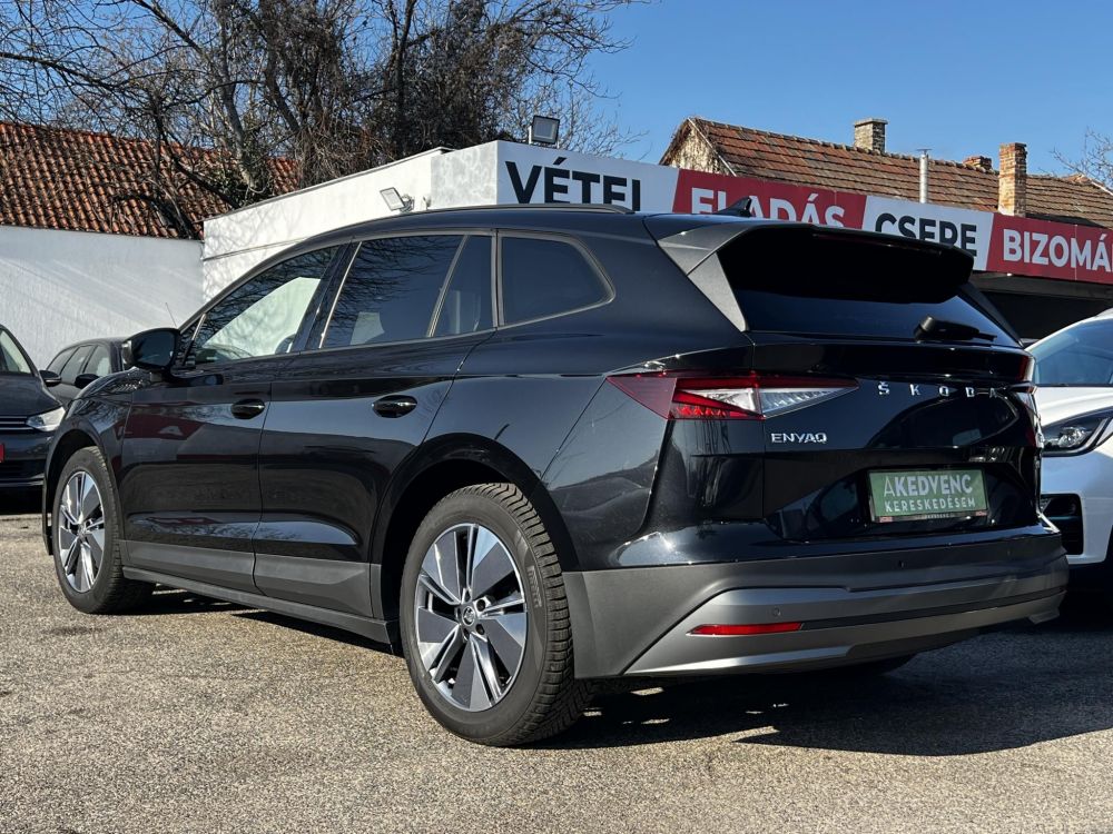 SKODA ENYAQ iV 60 Kitűnő állapot. 400km hatótáv!