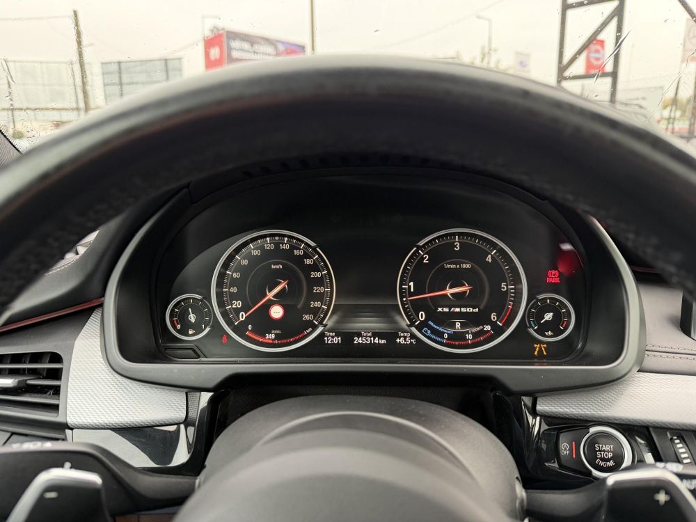 BMW X5 M50d (Automata) Bang and Olufsen. Pano. Vezérlés lecserélve. ACC. 3.5t vonóhorog