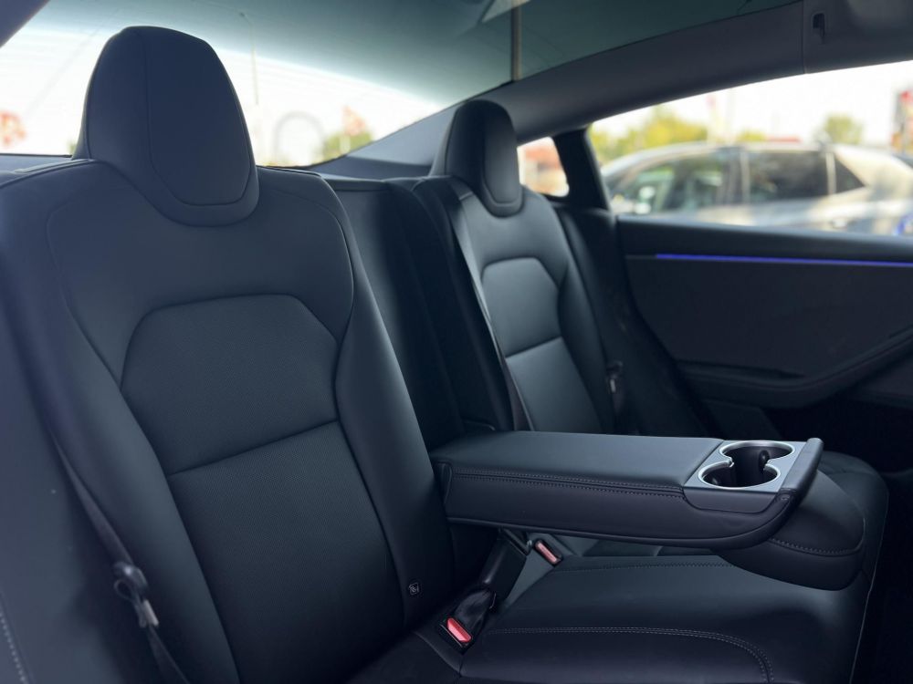TESLA MODEL 3 RWD Premium (Automata) HIGHLAND. 27e km. AMD Ryzen. mátrix LED. Garanciális!