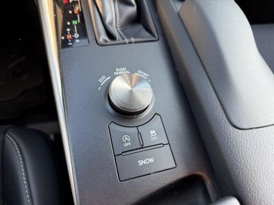 LEXUS IS 200t F Sport (Automata) 75e km. Magyarországi. Márkaszervizelt!