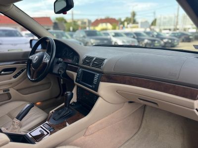 BMW 540i (Automata) Rozsdamentes. frissen szervizelt. végig vezetett szervizkönyv!
