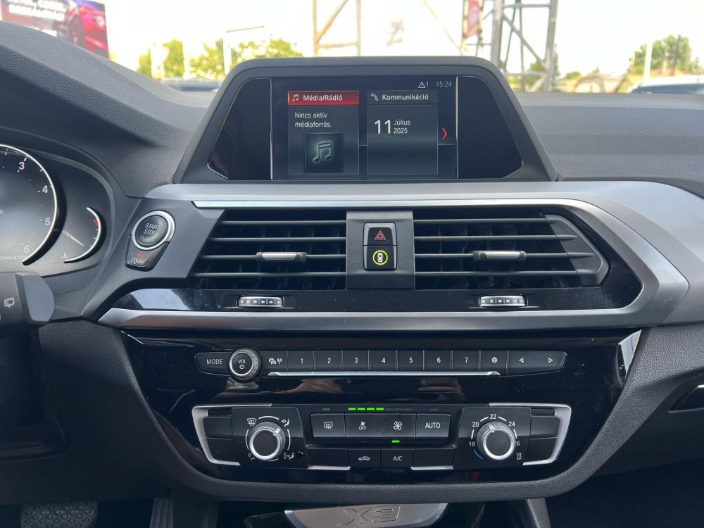BMW X3 sDrive18d (Automata) Magyarországi. Márkaszervizelt!