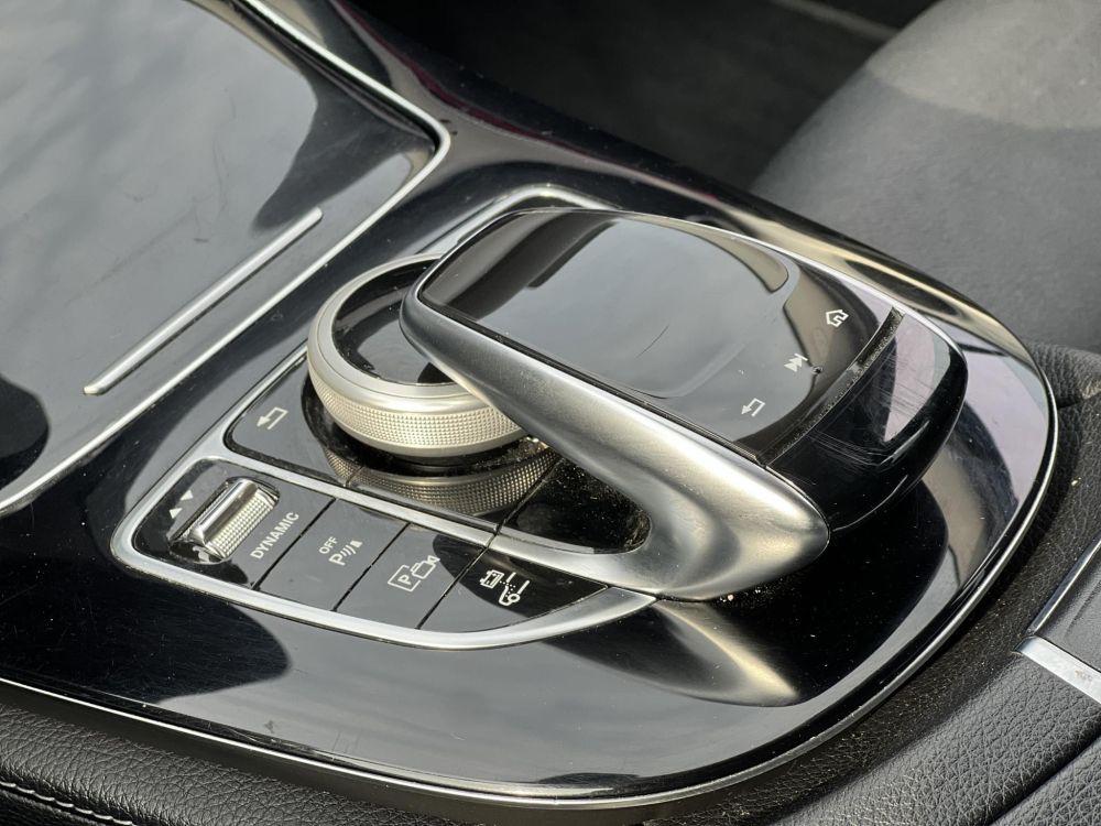 MERCEDES-BENZ E 350 e 9G-TRONIC 150e km. Bőr belső. kamera. frissen szervizelt