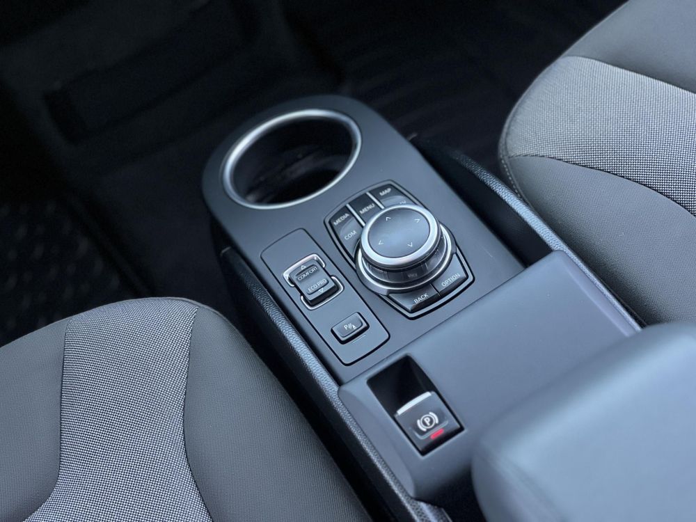 BMW I3 120Ah (Automata) 300 km hatótáv. Magyar!