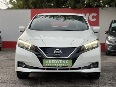 NISSAN LEAF Acenta 40kWh (Automata) 45e km. 270 km hatótáv.Ülésfűtés. kormányfűtés. téli-nyári kerék szett!
