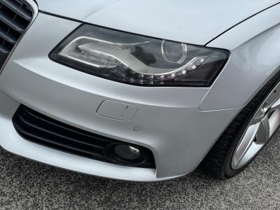 AUDI A4 Avant 2.0 TDI DPF S-line Klíma Tempomat Bluetooth Navi 6 sebességes!