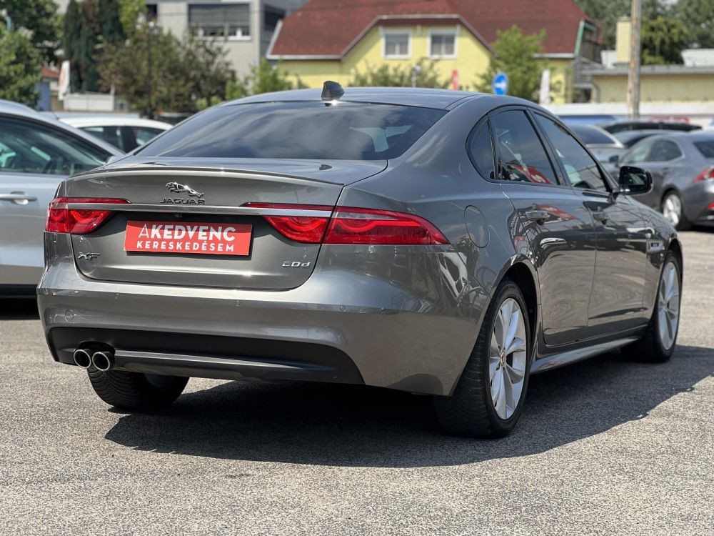 JAGUAR XF 2.0 i4D Portfolio