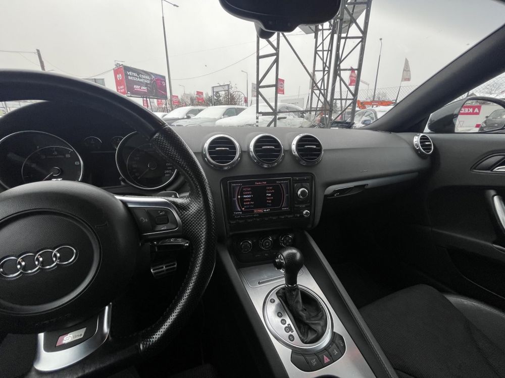 AUDI TT Coupe 2.0 TFSI S-tronic