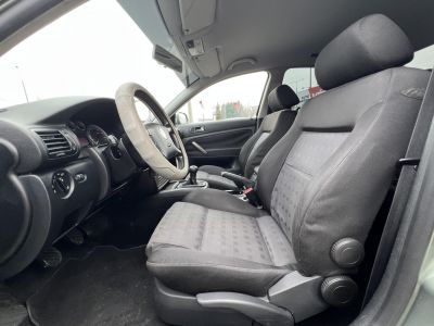 VOLKSWAGEN PASSAT 1.6 Comfortline Business