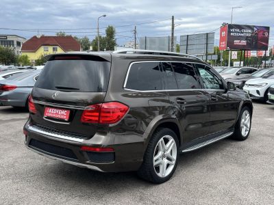 MERCEDES-BENZ GL 350 BlueTEC 4Matic (Automata) (7 személyes ) Magyarországi. AMG-csomag. Új légrugók!