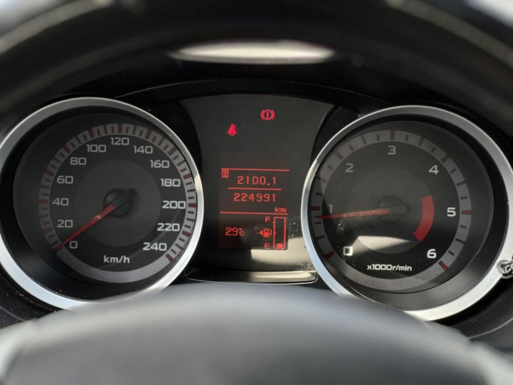 MITSUBISHI LANCER 2.0 DI-D Intense Rockford Fosgate hifi. ülésfűtés. bőrbelső. keyless. 18-as alufelnik!