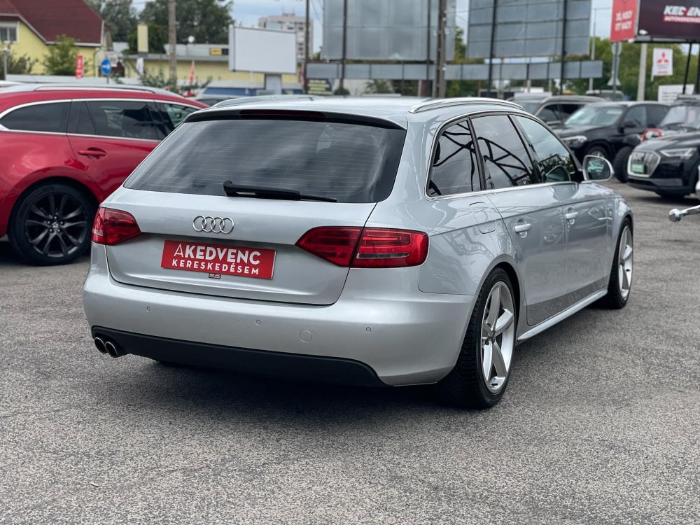AUDI A4 Avant 2.0 TDI DPF S-line Klíma Tempomat Bluetooth Navi 6 sebességes!
