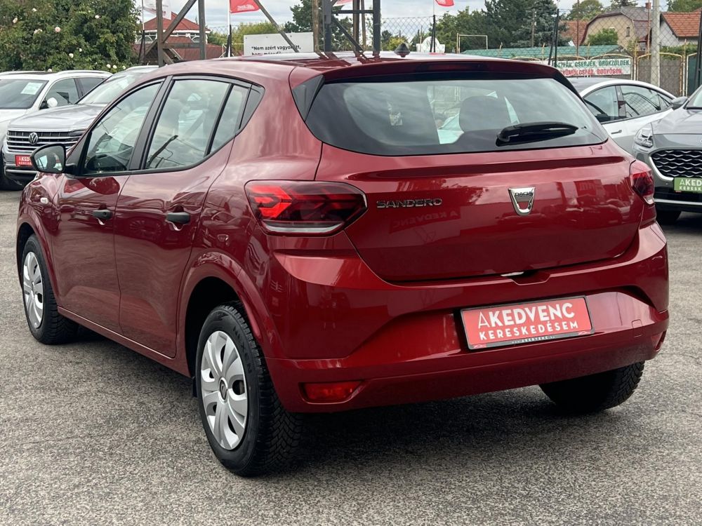 DACIA SANDERO 1.0 TCe Essential Magyarországi. Gyári fényezés. Végig vezetett szervizkönyv!