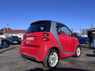 SMART FORTWO 1.0 Micro Hybrid Drive Pure Softouch COUPE 92e km. panoráma tető. frissen szervizelt