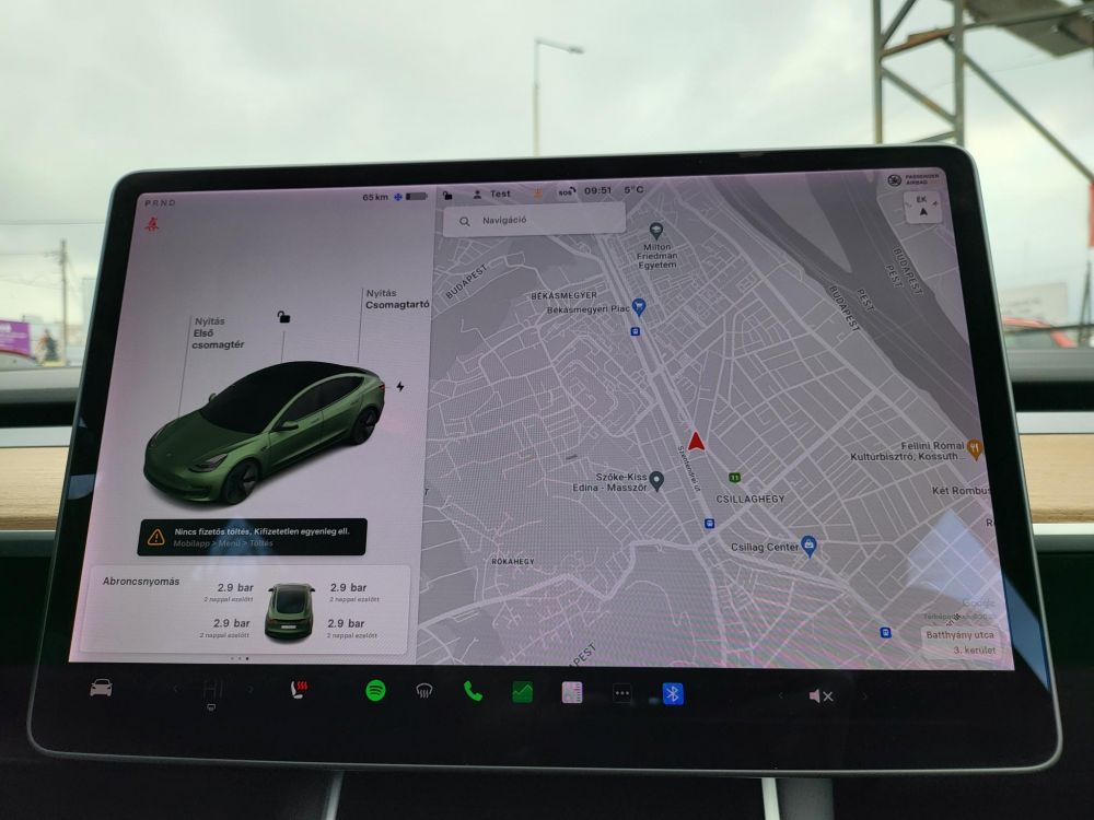 TESLA MODEL 3 Standard Range Plus Aut