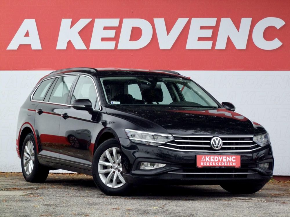 VOLKSWAGEN PASSAT VIII Variant 2.0 TDI SCR Business DSG Végig márkaszervizelt. LED Távtartó Ülésfűtés Navi Bluetooth MEGKÍMÉLT állapot!