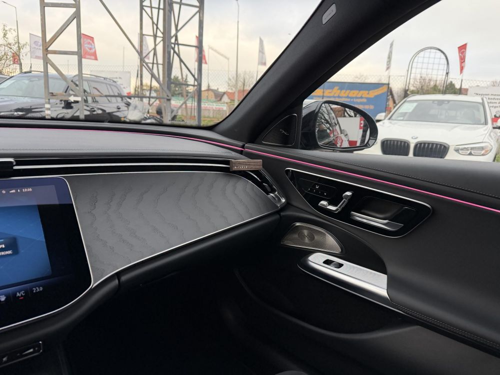MERCEDES-BENZ E 300 de 9G-TRONIC Plug-in hybrid AMG csomag. ÁFÁS! 4D Burmester hifi!