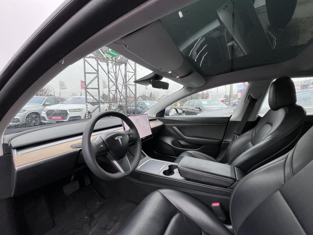 TESLA MODEL 3 Standard Range Plus Aut 95e km. facelift. mátrix LED. hőszivattyú. garanciális!