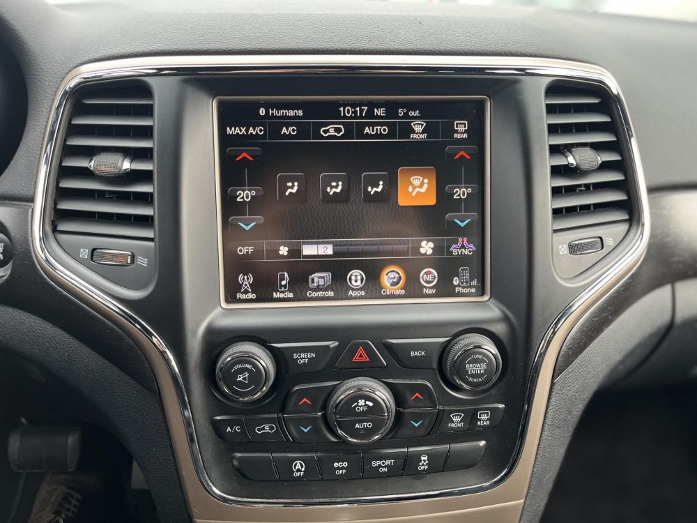 JEEP GRAND CHEROKEE 3.0 V6 CRD Laredo (Automata) 4X4. felező váltó. digitális klíma. tetőcsomagtartó