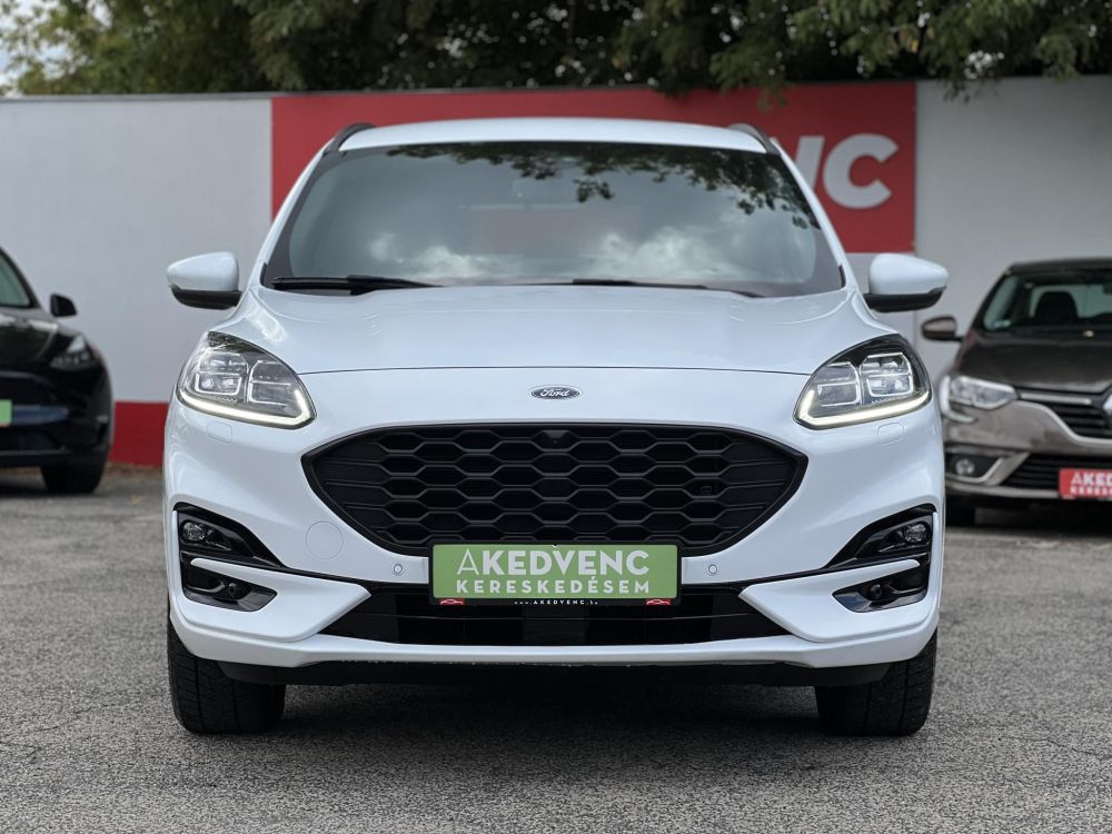 FORD KUGA 2.5 PHEV ST-Line X CVT 58e km. Carplay