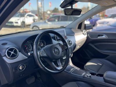 MERCEDES-BENZ B 250 E (Automata) 94e km. téli-nyári gumi. kamera. 2 gyári kulcs!