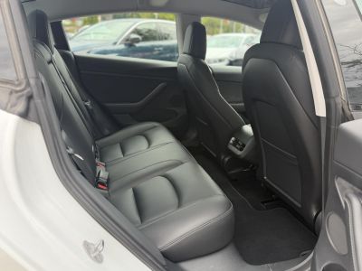 TESLA MODEL 3 Long Range AWD (Automata) 99e km. AMD Ryzen. mátrix LED. hőszivattyú. premium hifi. garanciális!