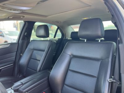 MERCEDES-BENZ E-OSZTÁLY E 200 Avantgarde (Automata) Napfénytető Ülésfűtés F1 váltó Bőr belső Ex taxi A LEGJOBB ÁRON!