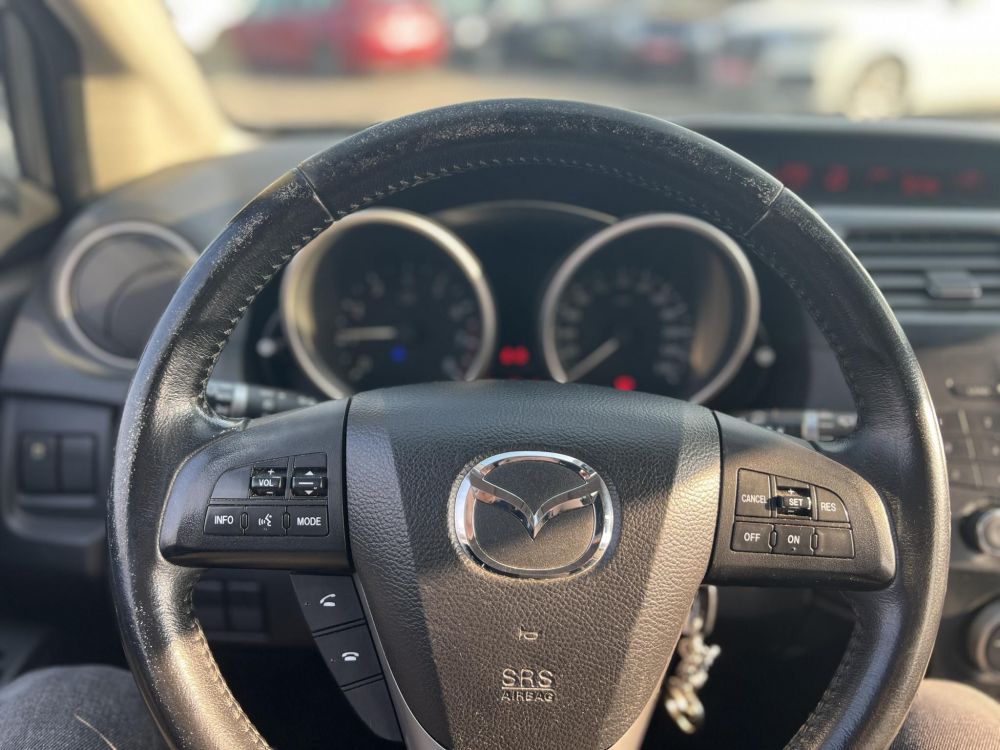 MAZDA 5 1.8 TX 7 személyes FACELIFT. Kétoldali tolóajtó. Új 4 évszakos gumik!