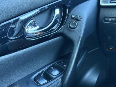 NISSAN QASHQAI 1.6 dCi Tekna 4WD 119e km. LED Tempomat Bluetooth Digitklíma MEGKÍMÉLT állapot!