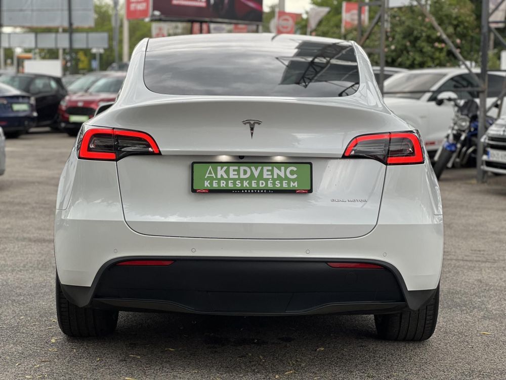 TESLA MODEL Y Long Range AWD (Automata) AMD Ryzen. hőszivattyú. mátrix LED. premium hifi