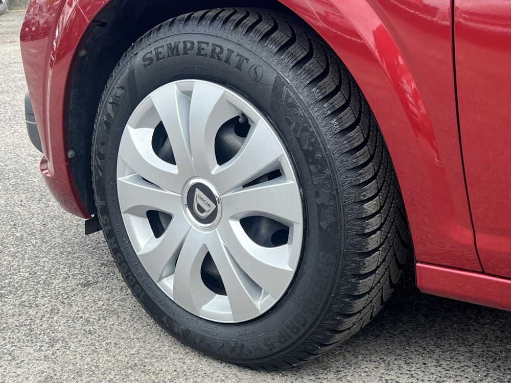 DACIA SANDERO 1.0 TCe Essential Magyarországi. Gyári fényezés. Végig vezetett szervizkönyv!